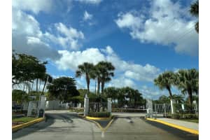 5870 Rock Island Road 352, Tamarac, FL 33319 - MLS#F10495823