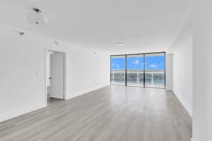 20515 E Country Club Dr 745, Miami, FL 33180 Sold 07/08/25