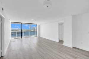 20515 E Country Club Dr 745, Miami, FL 33180 Sold 07/08/25