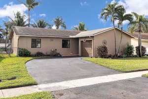 11040 Nw 26 Place, Sunrise