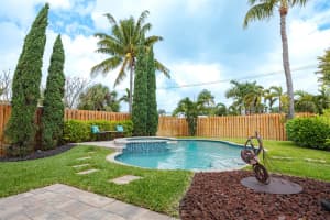 1924 NE 18th St, Fort Lauderdale, FL 33305 - MLS#F10495877