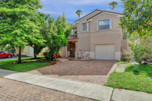 2571 E Saratoga Drive, Cooper City, Fl 33026, Cooper City