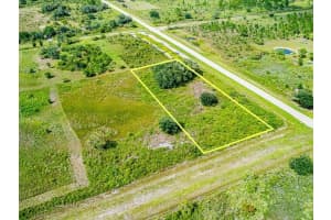 17609 NW 296th St, Okeechobee, FL 34972 Sold 07/16/25