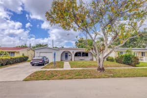 7291 Allen Dr, Hollywood, FL 33024 Sold 05/07/25