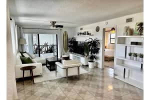 1975 3rd Street, Deerfield Beach, FL 33441 - MLS#F10496022