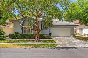 7741 Highlands Cir, Margate, FL 33063 Sold 07/11/25