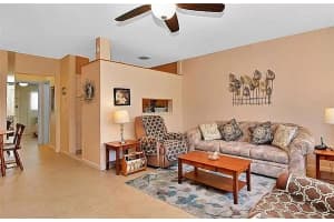 900 SW 10th Ter 10s, Hallandale Beach, FL 33009 Sold 06/09/25