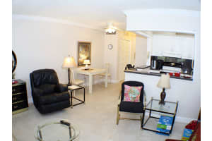 5208 NE 24th Ter f-321, Fort Lauderdale, FL 33308 Sold 12/22/25