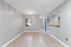 6926 SW 45TH, Gainesville, FL 32608 - MLS#F10496058