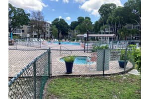 2998 NW 48th Ter 332, Lauderdale Lakes, FL 33313 - MLS#F10496083