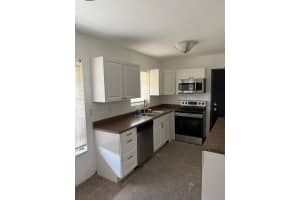 838 Fairway Dr, Plantation, FL 33317 Sold 08/28/25