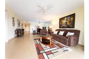 13100 SW 11th Ct 405C, Pembroke Pines, FL 33027 Sold 06/03/25