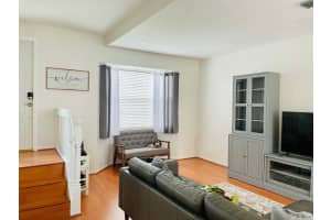 15320 NW 7th St, Pembroke Pines, FL 33028 Sold 07/17/25