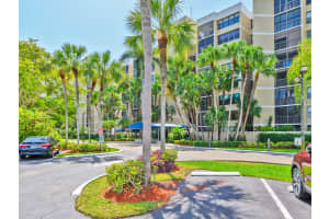 16300 Golf Club Rd 719, Weston, FL 33326 - MLS#F10496205