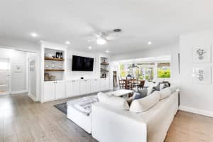 1540 Ne 47th St, Oakland Park
