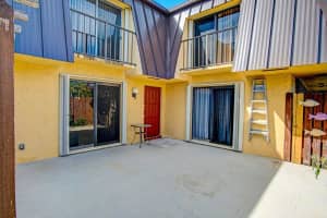 3582 Silver Lace Ln 33, Boynton Beach, FL 33436 Sold 05/23/25