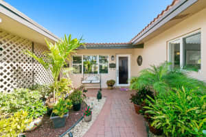 2021 NE 27th St, Lighthouse Point, FL 33064 - MLS#F10496242