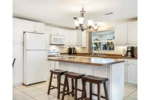 5241 SW 23rd Ave, Fort Lauderdale, FL 33312 Sold 07/25/25