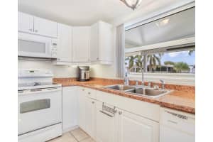 5241 SW 23rd Ave, Fort Lauderdale, FL 33312 Sold 07/25/25