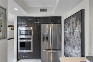 3200 NE 36th St 516, Fort Lauderdale, FL 33308 Sold 10/10/25