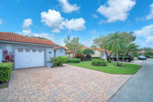 7280 Summer Tree Dr B, Boynton Beach, FL 33437 Sold 07/30/25