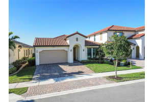 11950 N Baypoint Cir, Parkland, FL 33076 Sold 04/25/25