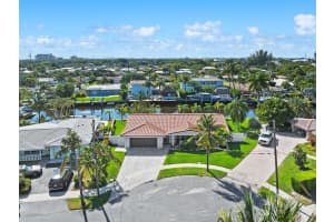 229 SE 3rd Ter, Pompano Beach, FL 33060 Sold 08/22/25