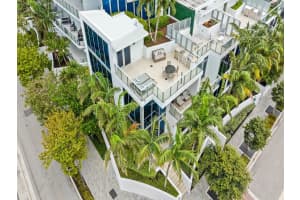 701 N Fort Lauderdale Beach Boulevard TH1, Fort Lauderdale, FL 33304 - MLS#F10496357