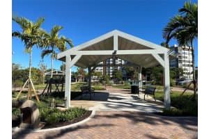 900 Saint Charles Pl 216, Pembroke Pines, FL 33026 Sold 09/15/25