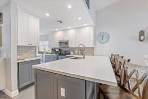 1151 SW 111th Ter, Davie, FL 33324 Sold 05/14/25