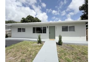 5411 SW 41st St, Davie, FL 33314 Sold 04/25/25