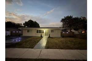 5411 SW 41st St, Davie, FL 33314 Sold 04/25/25
