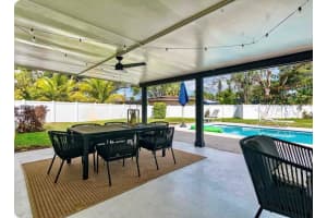 2648 NW 9th Ln, Wilton Manors, FL 33311 - MLS#F10496439