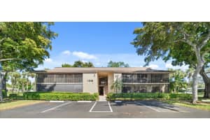 135 Deer Creek Blvd 303, Deerfield Beach, FL 33442 Sold 05/02/25