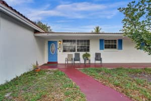 5111 Sarazen Dr, Hollywood, FL 33021 - MLS#F10496581