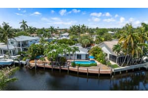 380 SE 11th St, Pompano Beach, FL 33060 Sold 05/29/25