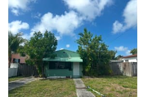 2339 Mckinley St, Hollywood, FL 33020 Sold 07/16/25