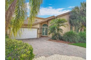 5062 Madison Lakes Cir 5062, Fort Lauderdale, FL 33328 Sold 05/22/25