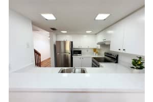 4428 SW 70th Ter 4428, Davie, FL 33314 Sold 09/23/25