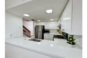 4428 SW 70th Ter 4428, Davie, FL 33314 Sold 09/23/25