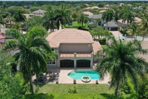 10885 NW 71st Ct, Parkland, FL 33076 Sold 05/05/25