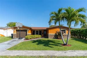 6565 SW 8th Pl, North Lauderdale, FL 33068 Sold 06/25/25