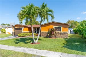 6565 SW 8th Pl, North Lauderdale, FL 33068 Sold 06/25/25