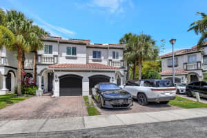 4000 Murano Bay Dr, Boynton Beach, FL 33435 - MLS#F10496627
