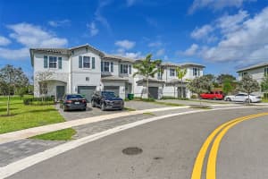 4614 120th Way, Coral Springs, FL 33076 - MLS#F10496637