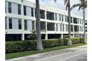 445 SE 21st Ave 201, Deerfield Beach, FL 33441 - MLS#F10496653