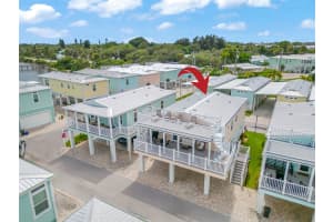 423 E Intercoastal, Jensen Beach, FL 34957 - MLS#F10496663