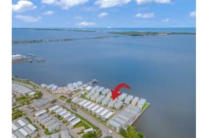 423 E Intercoastal, Jensen Beach, FL 34957 - MLS#F10496663