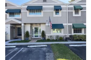 5280 SW 123rd Ave, Cooper City, FL 33330 Sold 05/28/25