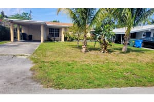 351 Ne 43rd Ct, Oakland Park